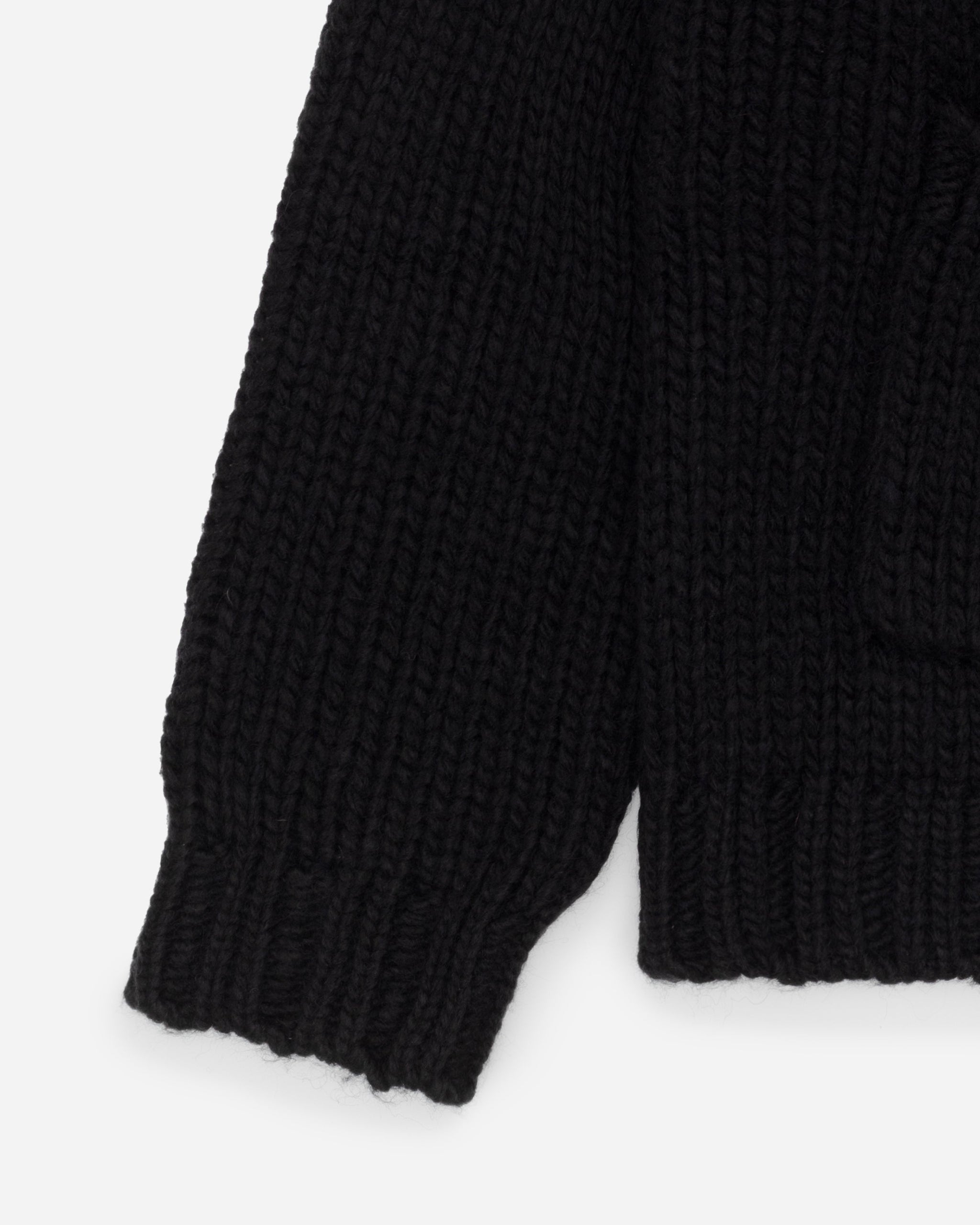 Medallion Zip Knit Black – FUGAZI®